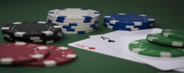 Winning vs. Broke Poker Players 2022